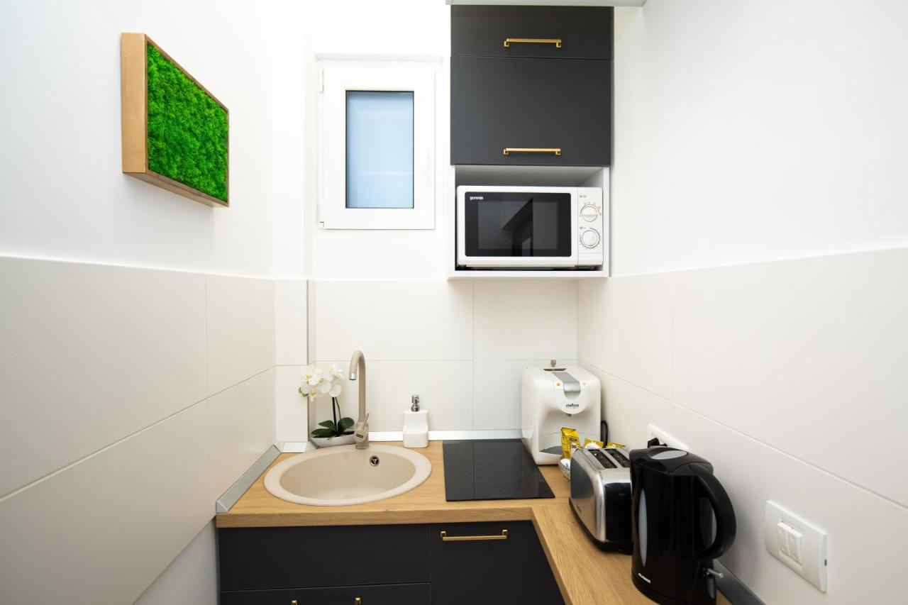 Metropole Apartments Studio Old City بوخارست المظهر الخارجي الصورة