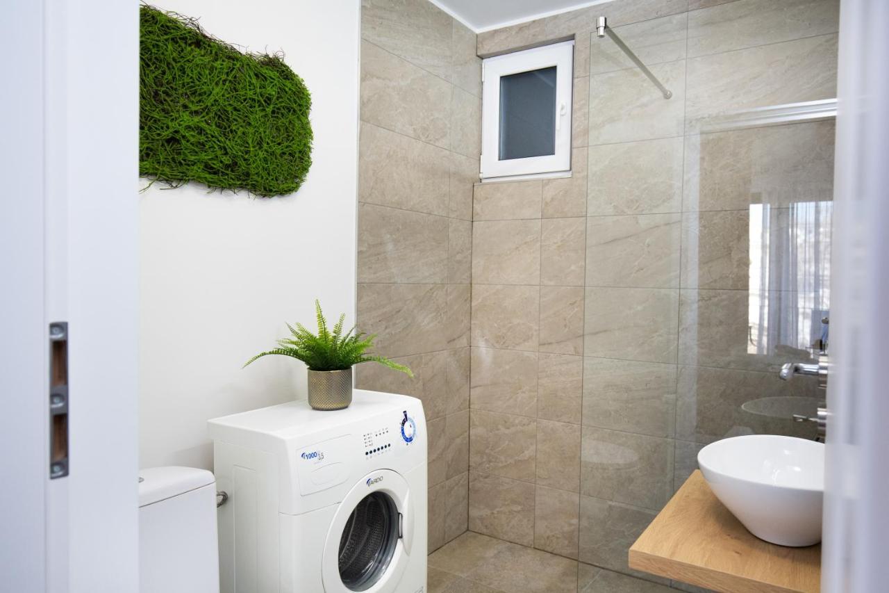 Metropole Apartments Studio Old City بوخارست المظهر الخارجي الصورة